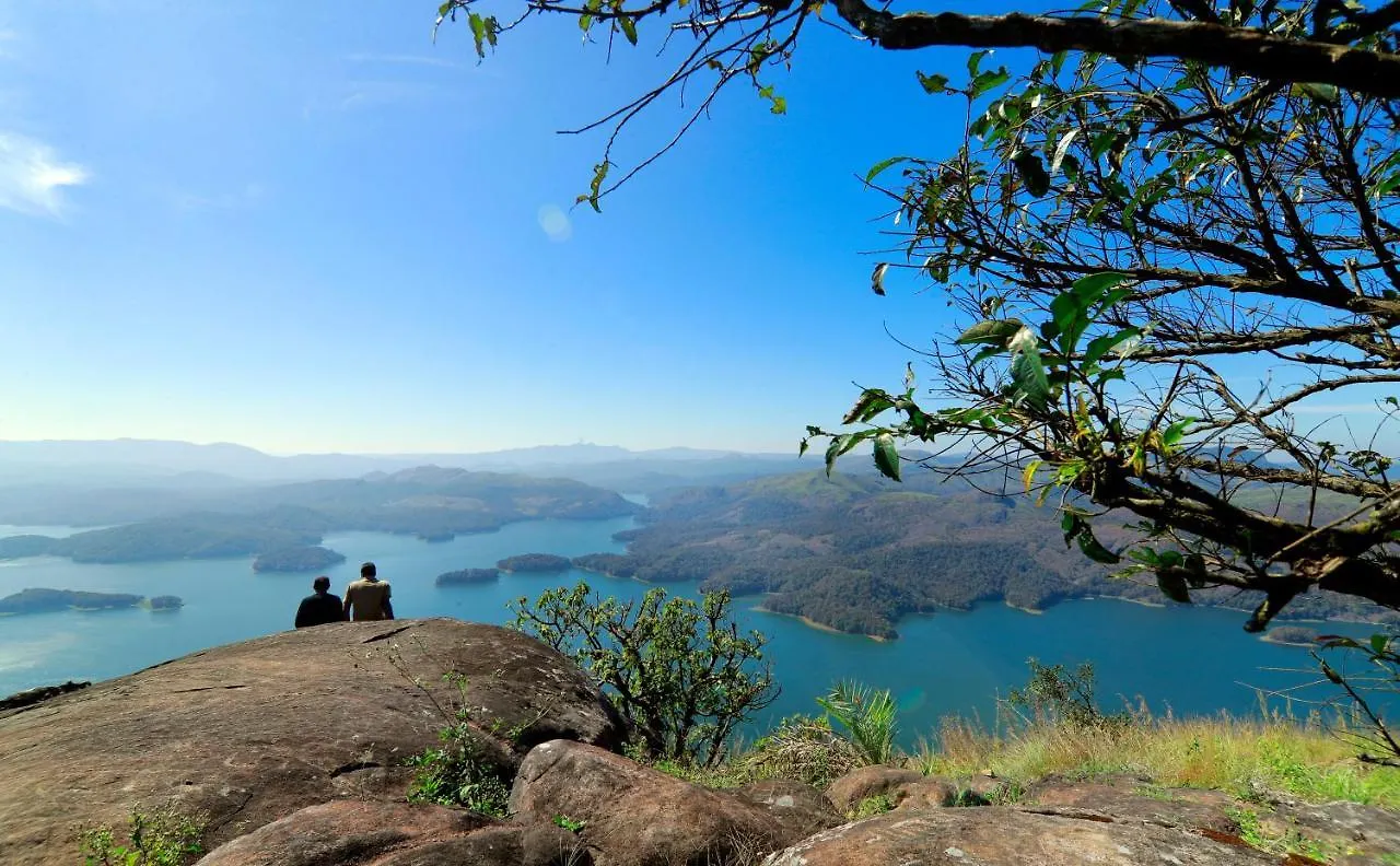 10 Degrees North By Avni Holidays Idukki Resort